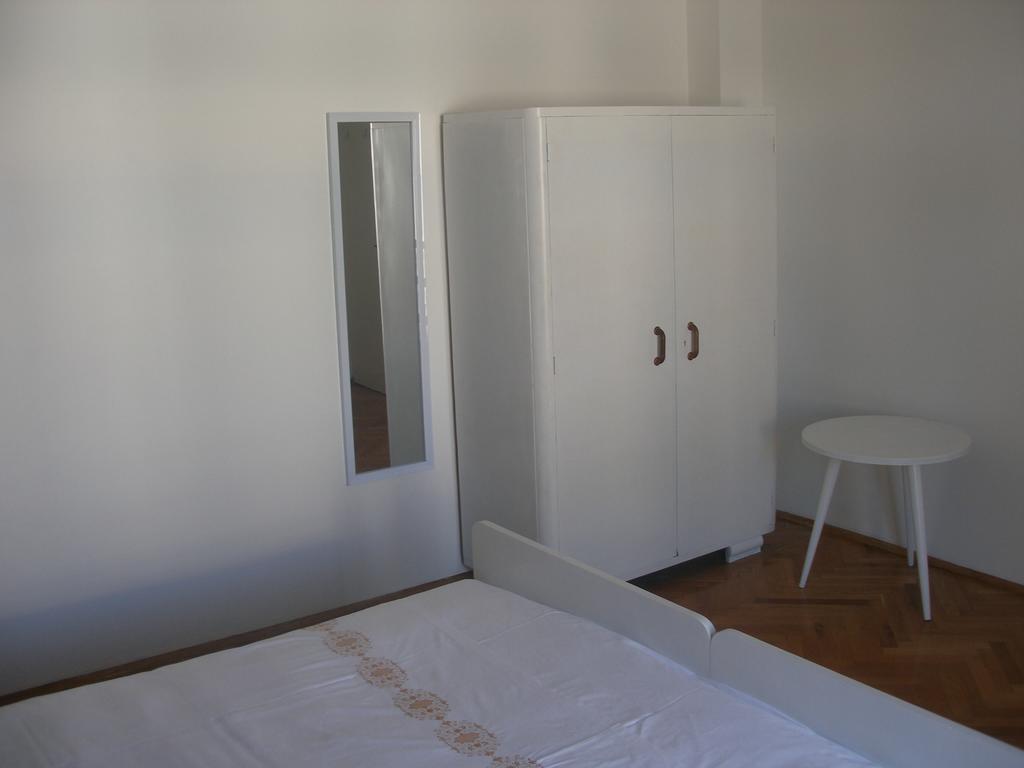 Guesthouse Franko Vela Luka Zimmer foto